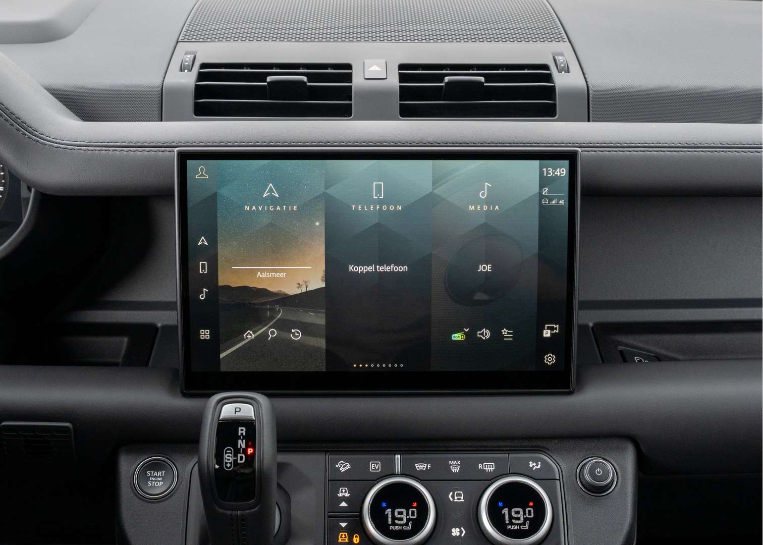 Land Rover Defender X-Dynamic HSE P300e - 2025 - Joinsteer - #28