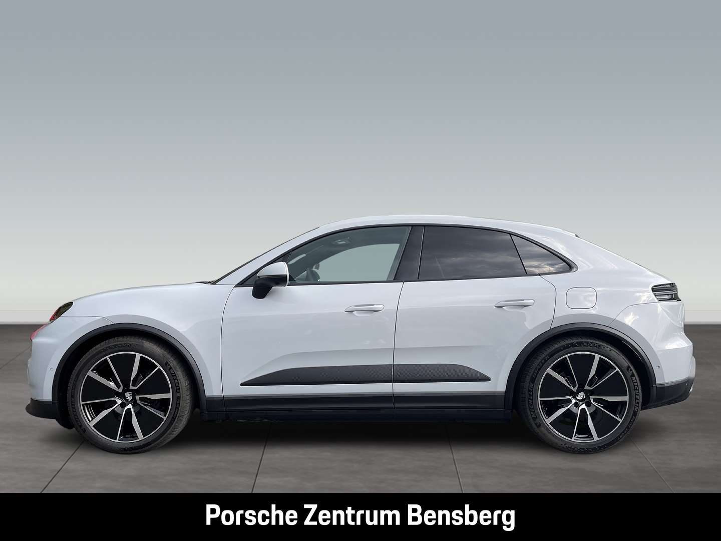 Porsche Macan 4 Electric - 2025 - Joinsteer - #2