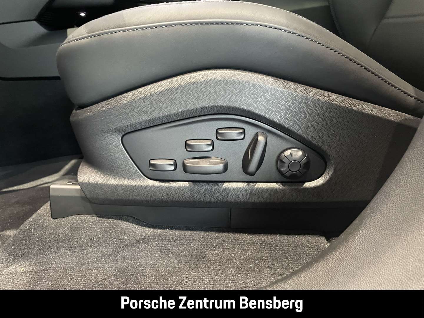 Porsche Macan 4 Electric - 2025 - Joinsteer - #23