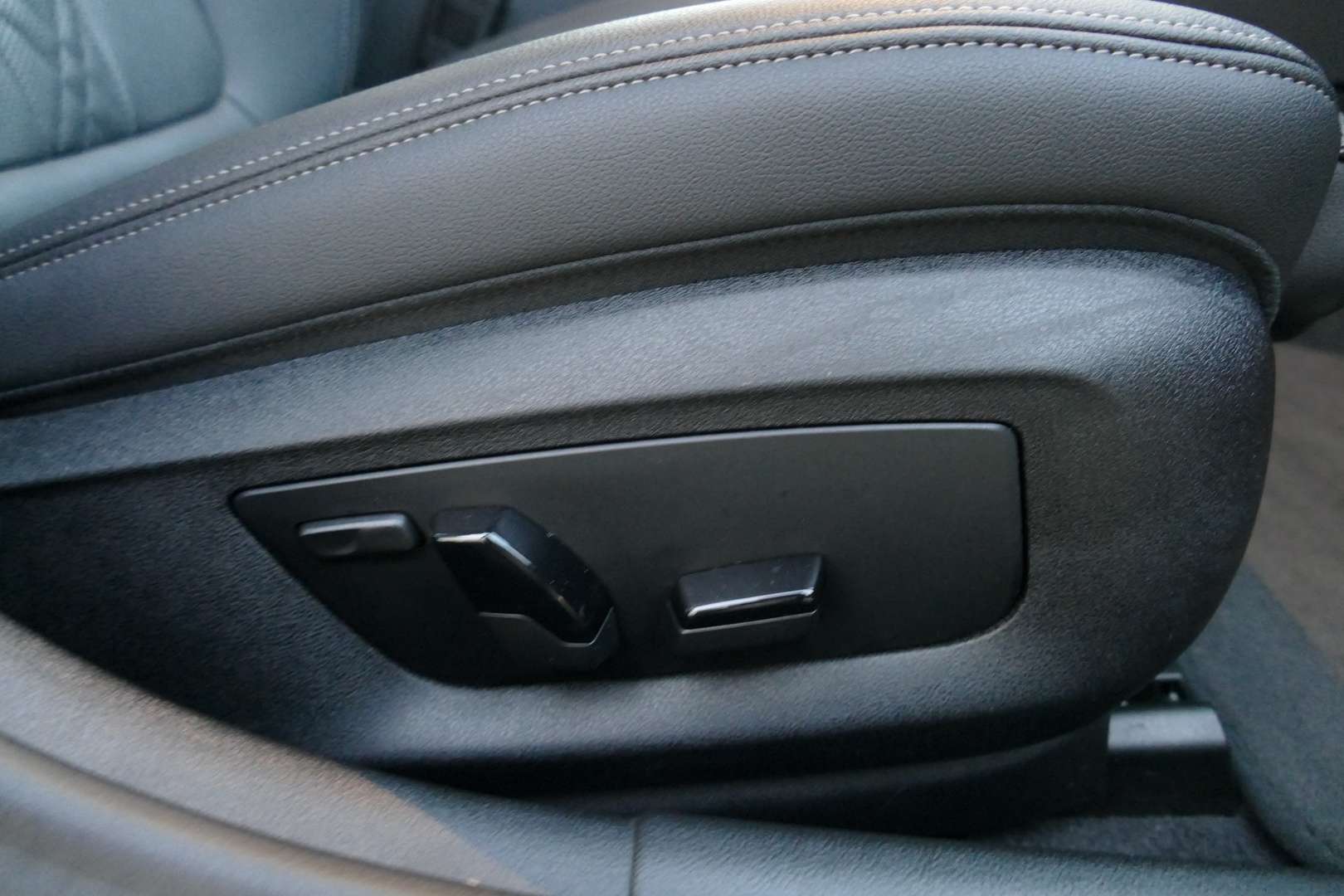 BMW Série 5 Touring 520d - 2022 - Joinsteer - #30