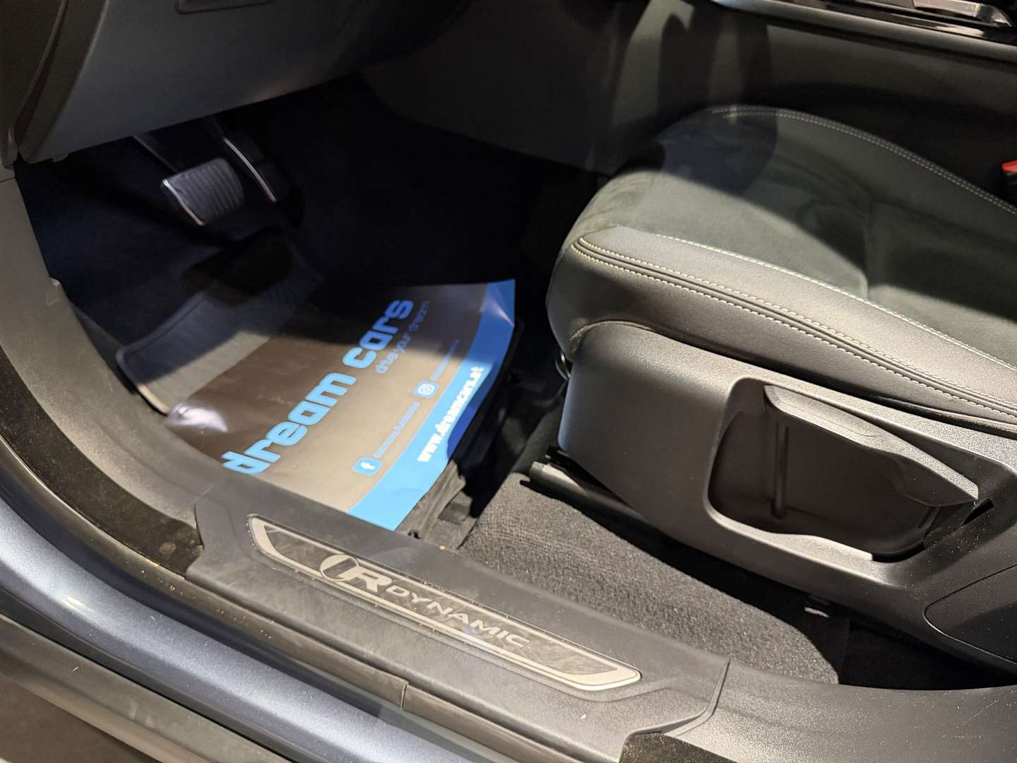 Land Rover Range Rover Velar R DYNAMIK 2.0 D - 2020 - Joinsteer - #25