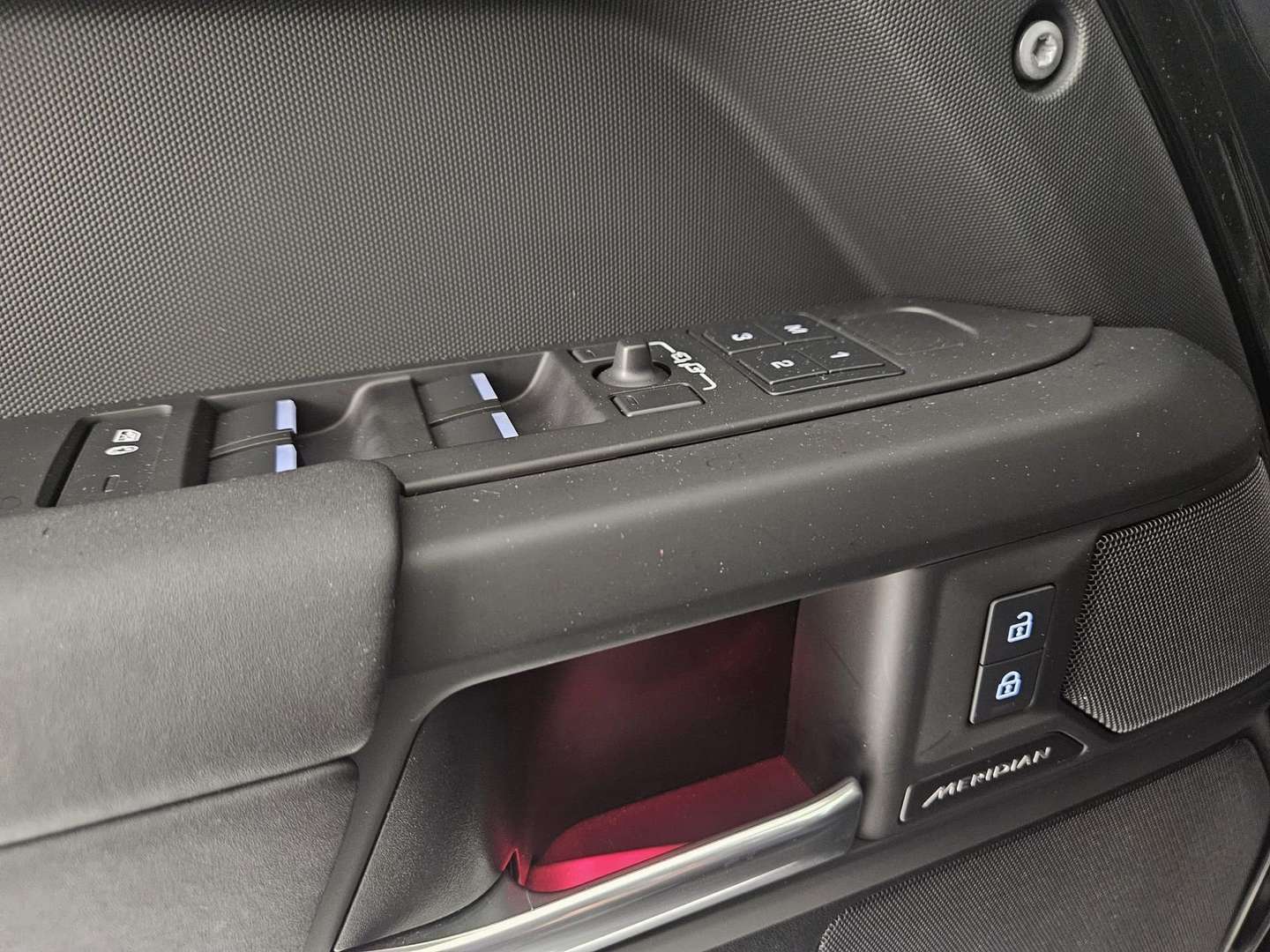 Land Rover Defender X-Dynamic SE 3.0D I6 - 2024 - Joinsteer - #13