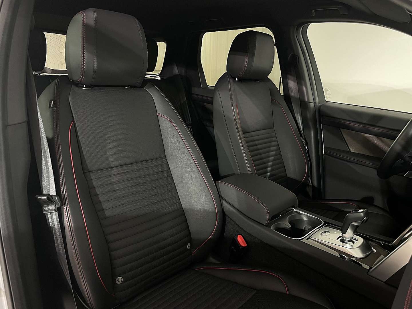 Land Rover Discovery Sport R-Dynamic S P300e PHEV - 2024 - Joinsteer - #12