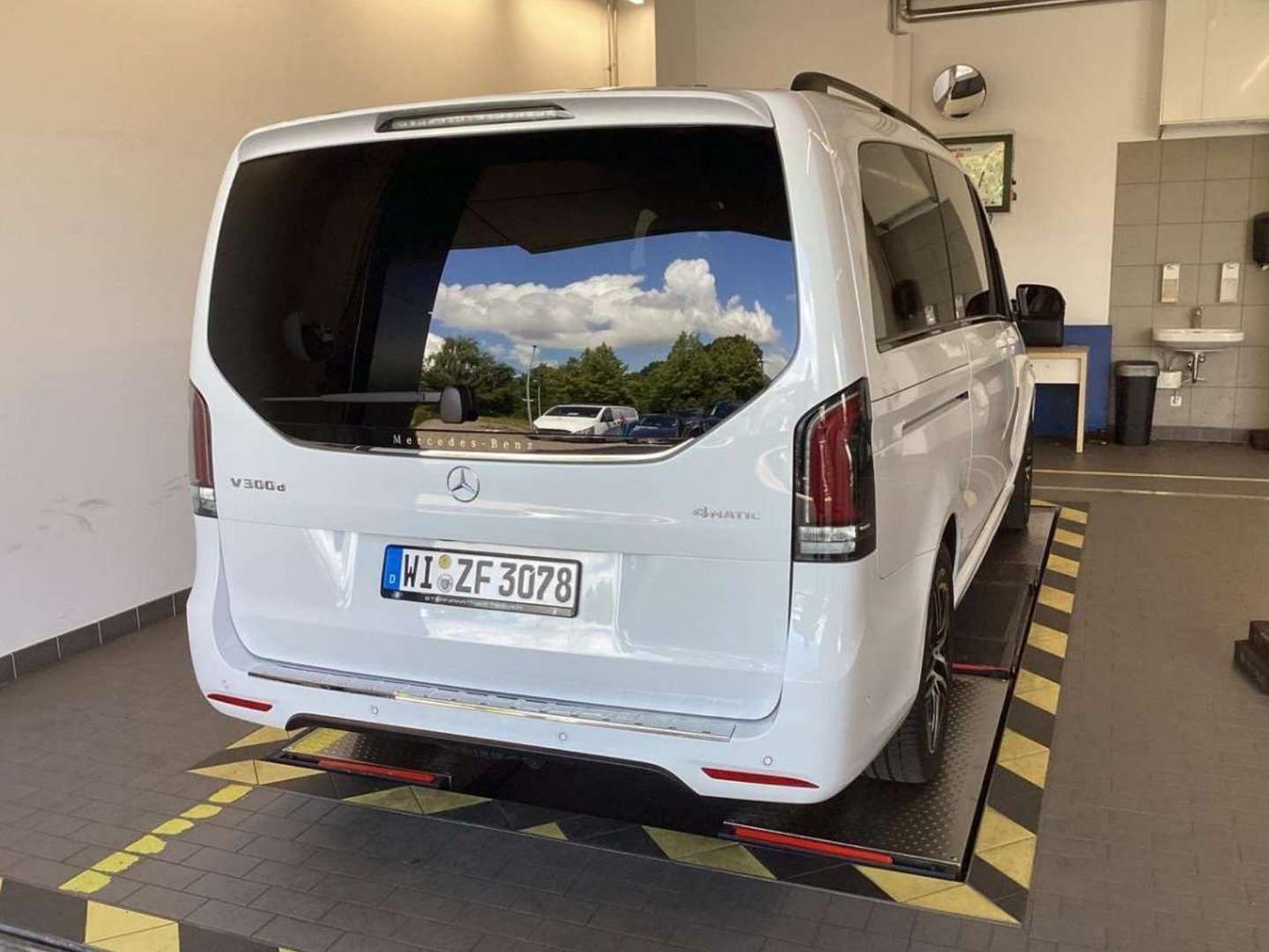 Mercedes Classe V AMG V 300 D - 2024 - Joinsteer - #4