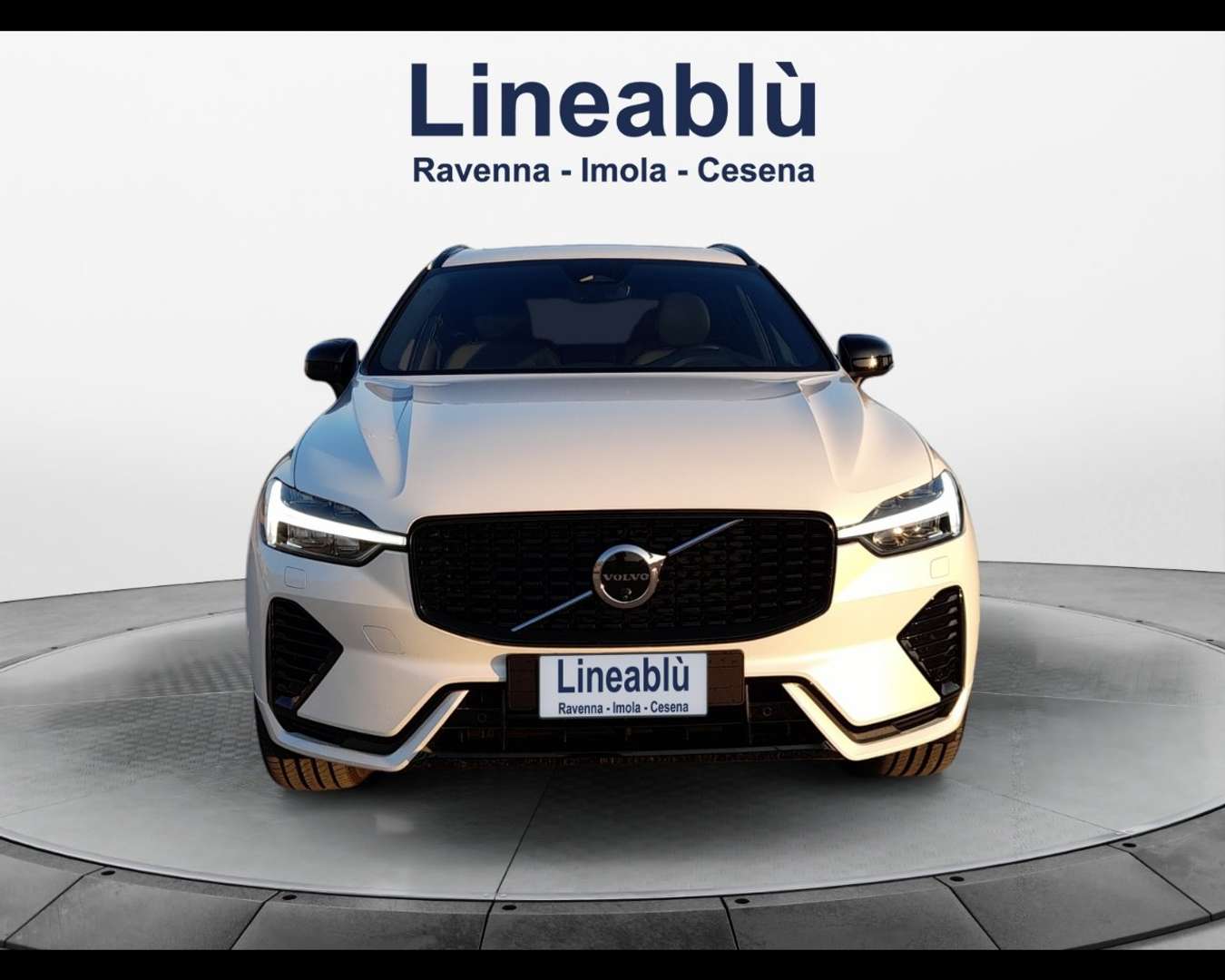 Volvo XC60 PLUS T6 PLUG-IN HYBRID - 2025 - Joinsteer - #8