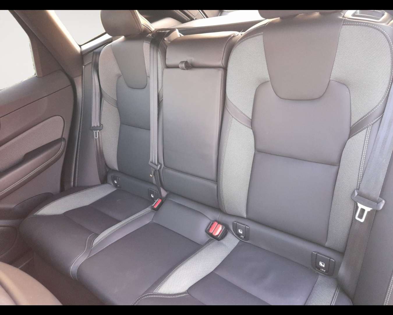 Volvo XC60 PLUS T6 PLUG-IN HYBRID - 2025 - Joinsteer - #13