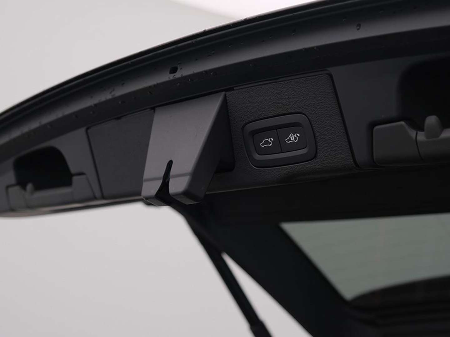 Volvo XC60 AWD T6 PHEV - 2025 - Joinsteer - #10