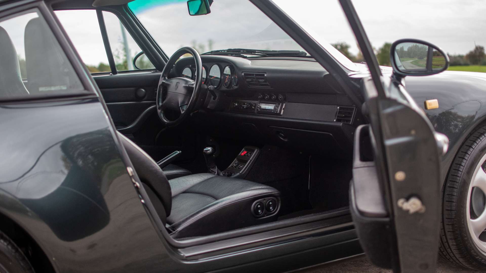 Porsche 930 Carrera 4 - 1994 - Joinsteer - #11