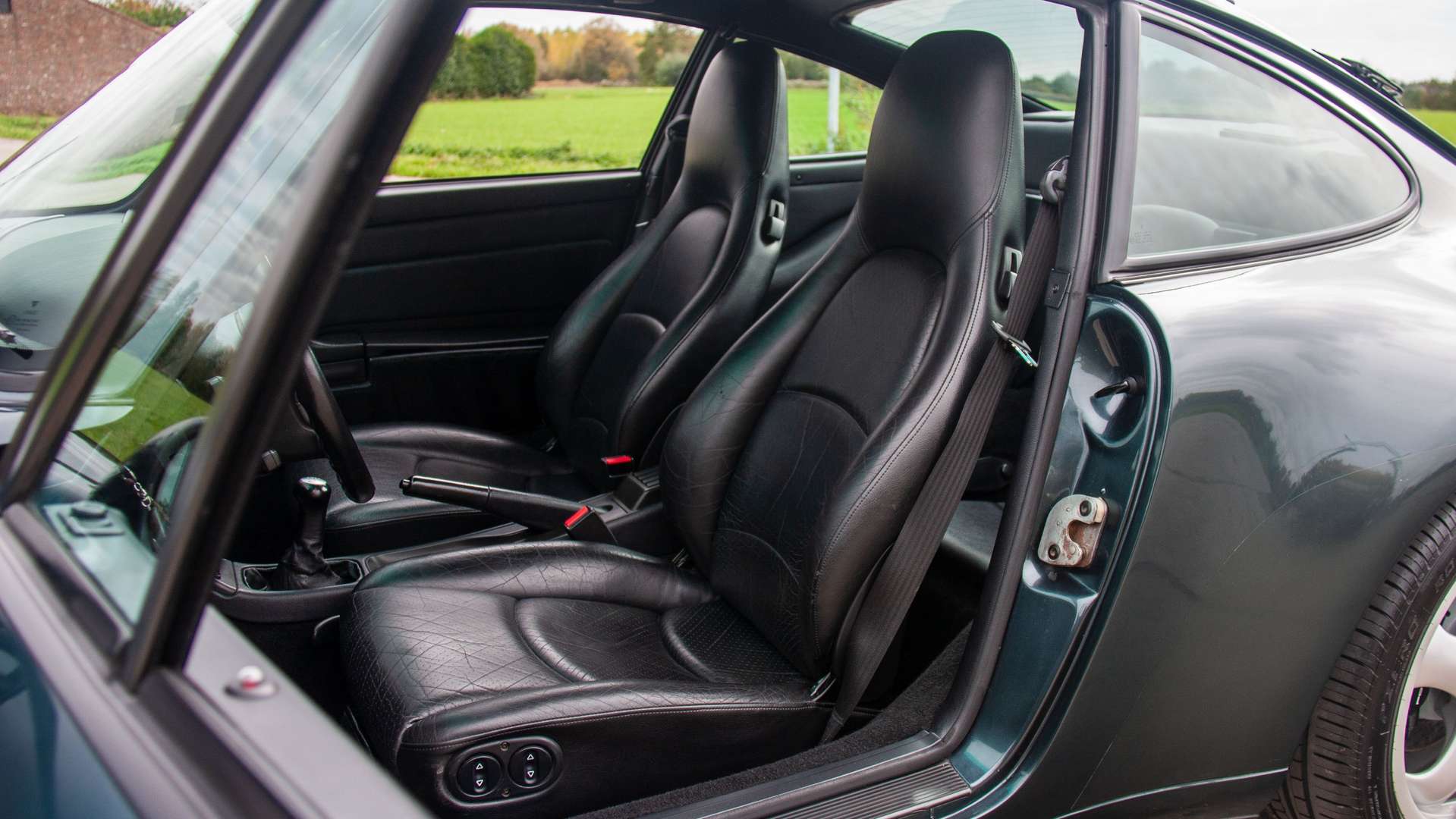 Porsche 930 Carrera 4 - 1994 - Joinsteer - #17