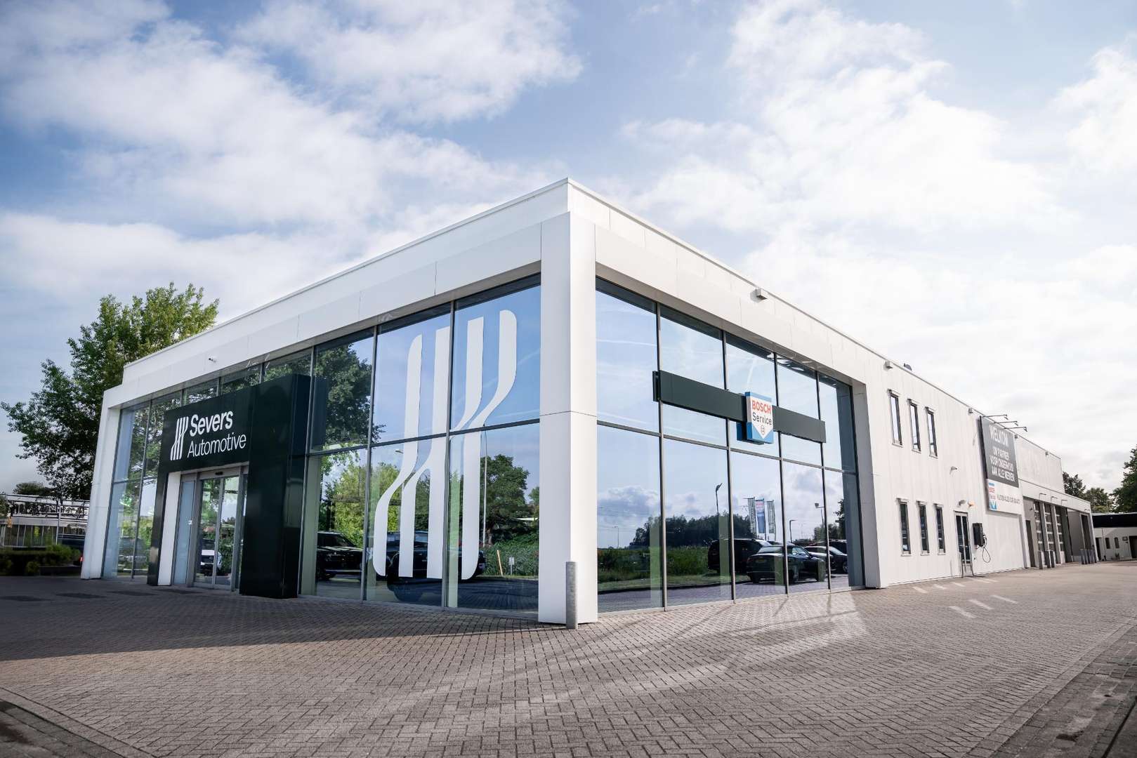 Land Rover Defender X-Dynamic SE P300e - 2025 - Joinsteer - #5