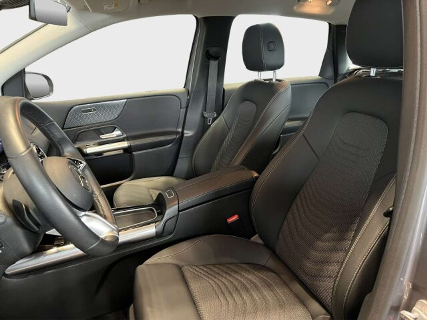 Mercedes Classe B PROGRESSIVE - 2024 - Joinsteer - #5