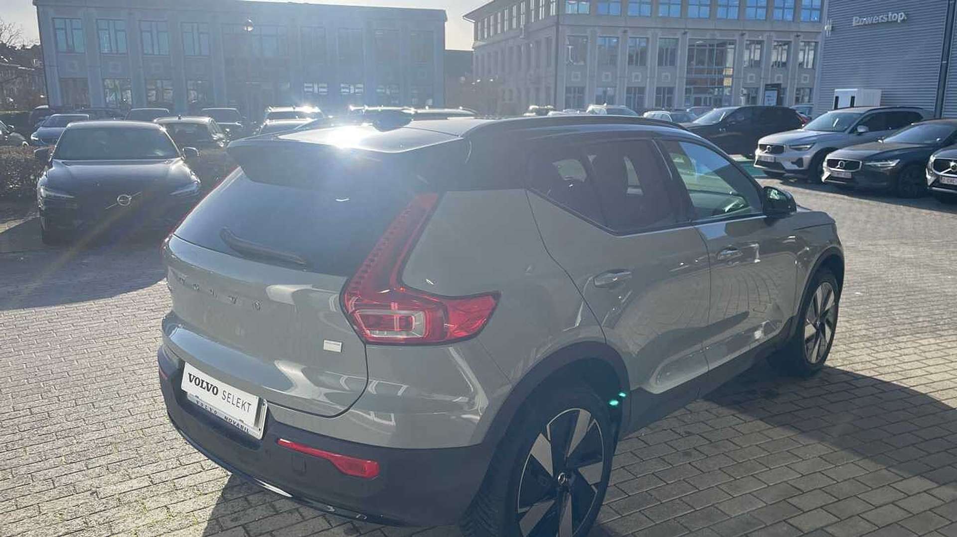 Volvo XC40 Plus Single Motor Extended Range - 2025 - Joinsteer - #7