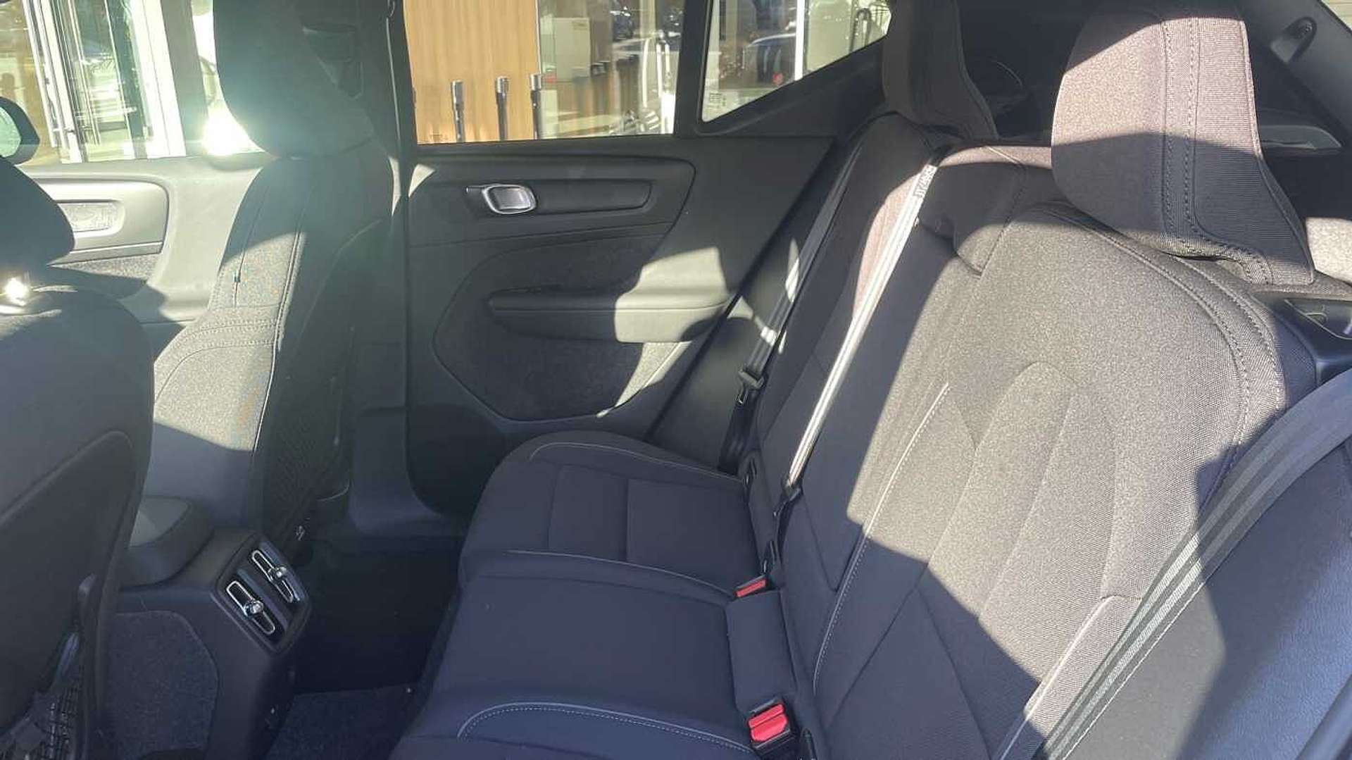 Volvo XC40 Plus Single Motor Extended Range - 2025 - Joinsteer - #10