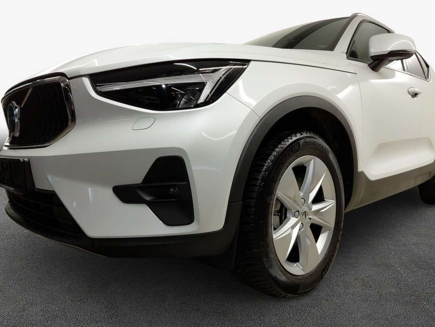 Volvo XC40 Core B3 - 2024 - Joinsteer - #6