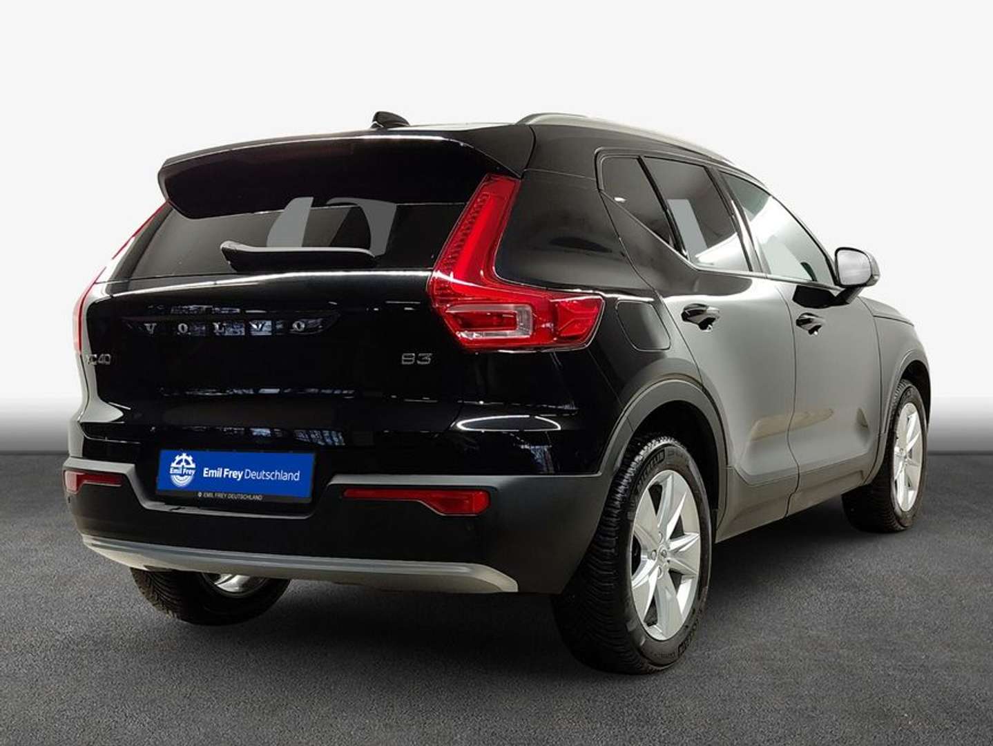 Volvo XC40 Core B3 - 2024 - Joinsteer - #2