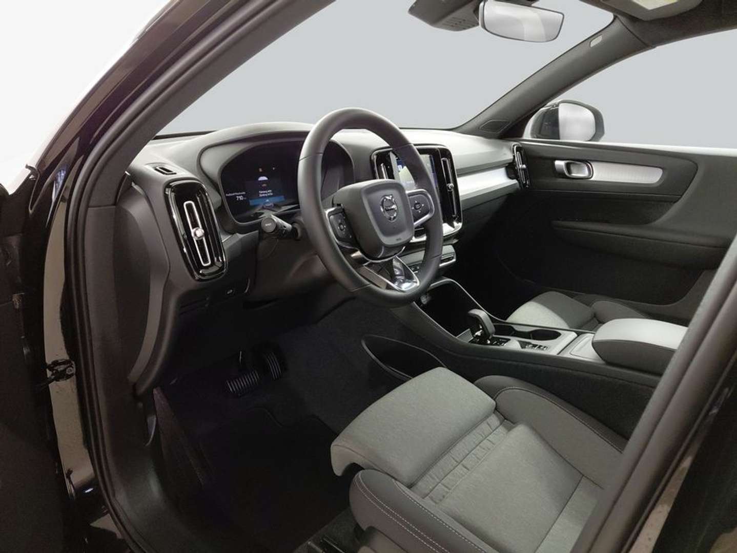 Volvo XC40 Core B3 - 2024 - Joinsteer - #9