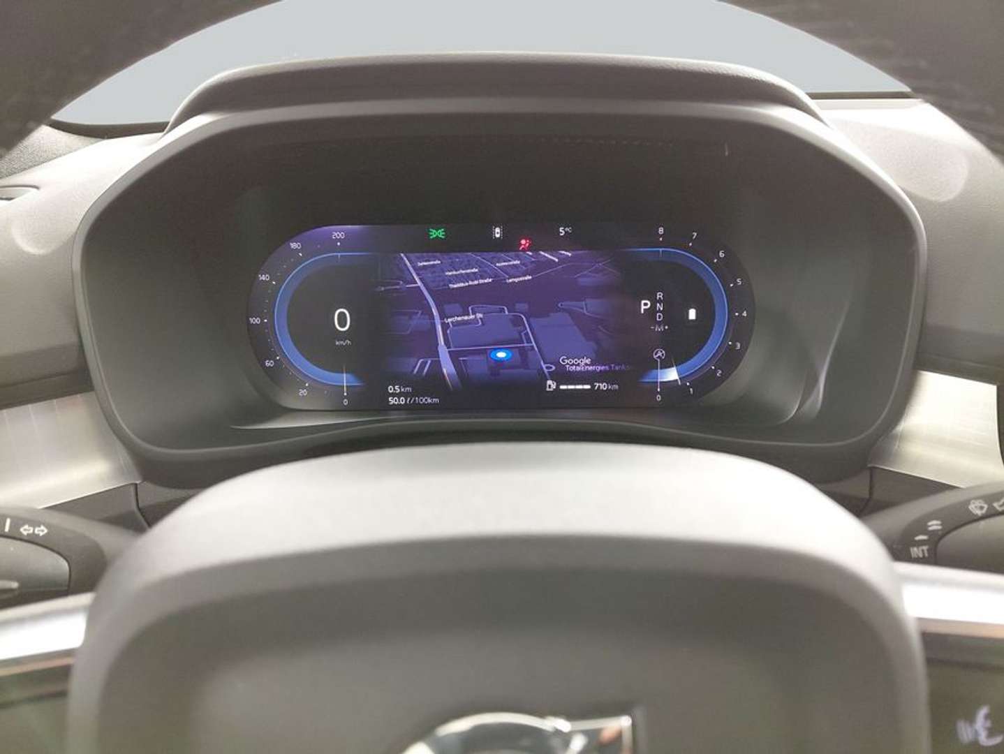 Volvo XC40 Core B3 - 2024 - Joinsteer - #13