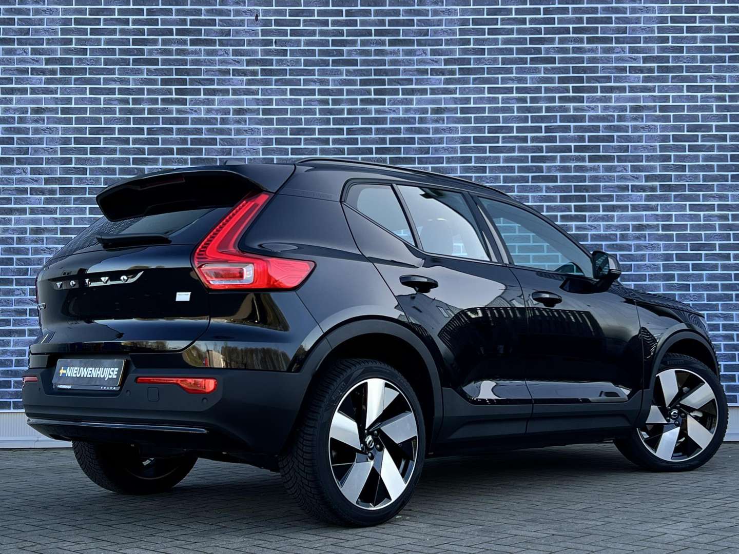 Volvo XC40 Recharge Plus 70 KWh - 2022 - Joinsteer - #1