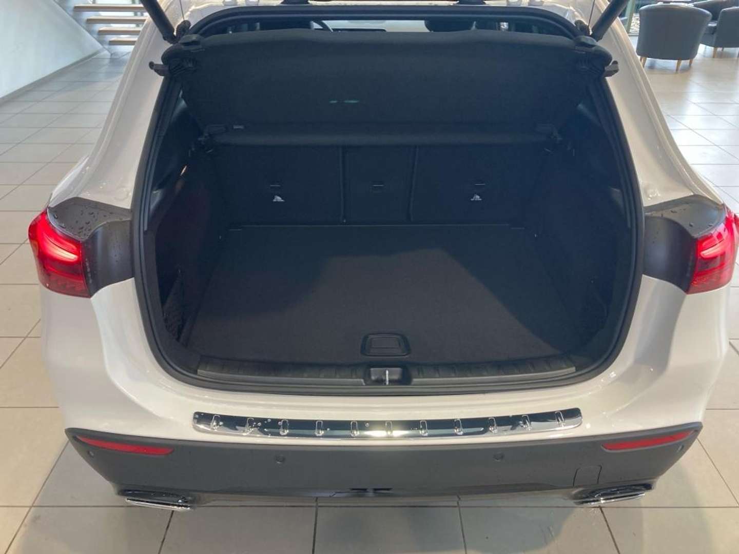 Mercedes GLA Progressive Line 200 D - 2025 - Joinsteer - #17