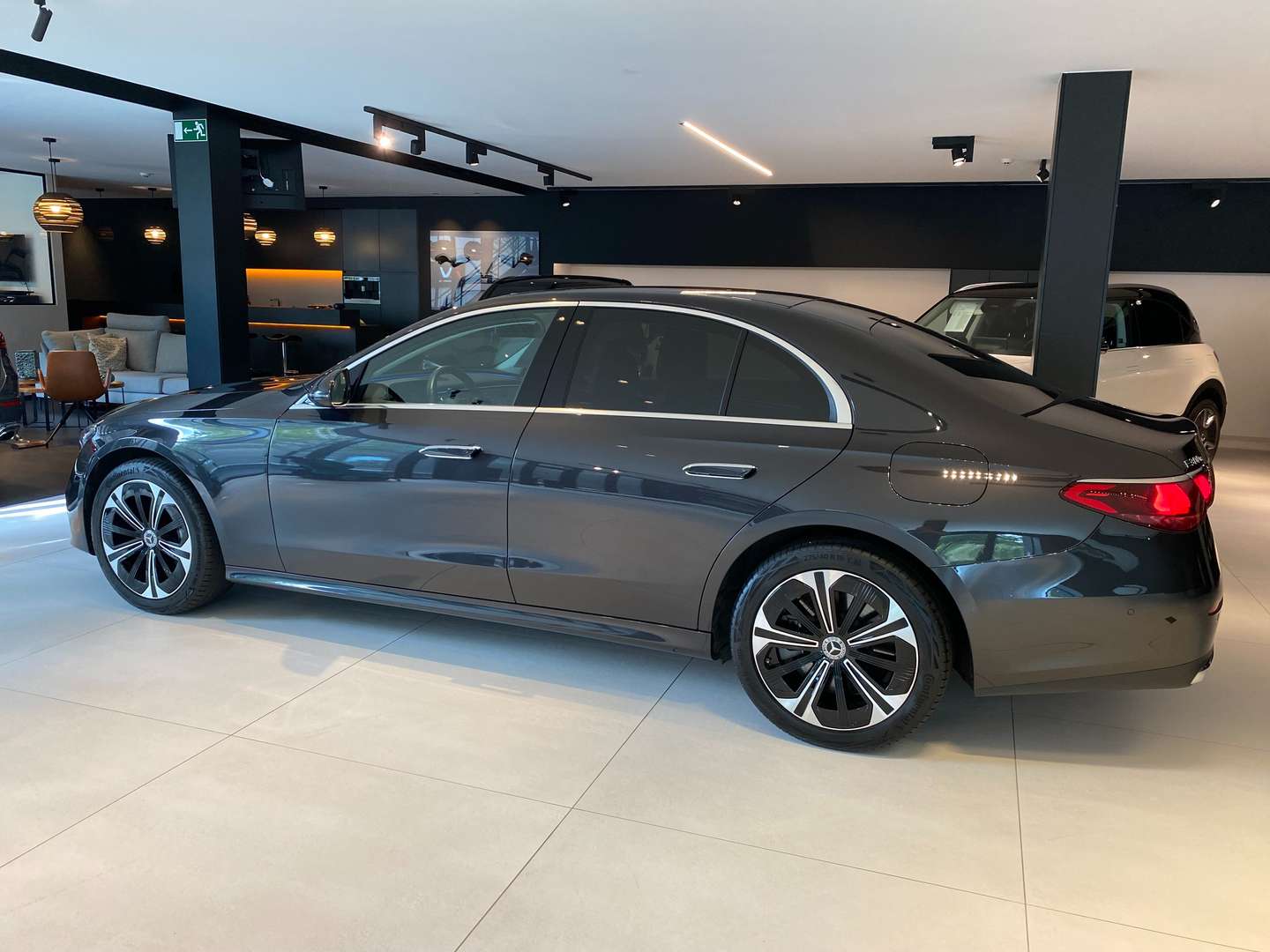 Mercedes Classe E 300 E - 2024 - Joinsteer - #2