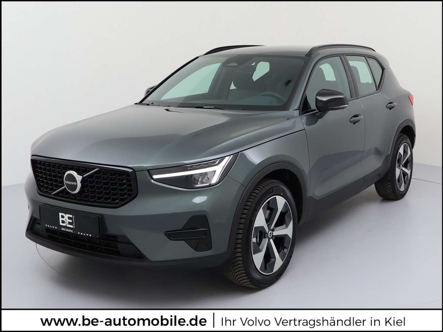 Volvo XC40 Plus B3 - 2025 - Joinsteer - #4