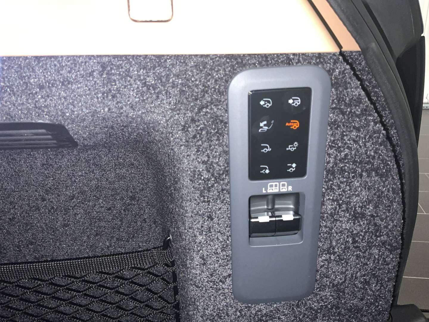 Land Rover Range Rover Autobiography P550e - 2025 - Joinsteer - #19