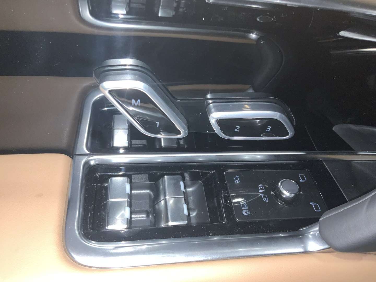 Land Rover Range Rover Autobiography P550e - 2025 - Joinsteer - #23