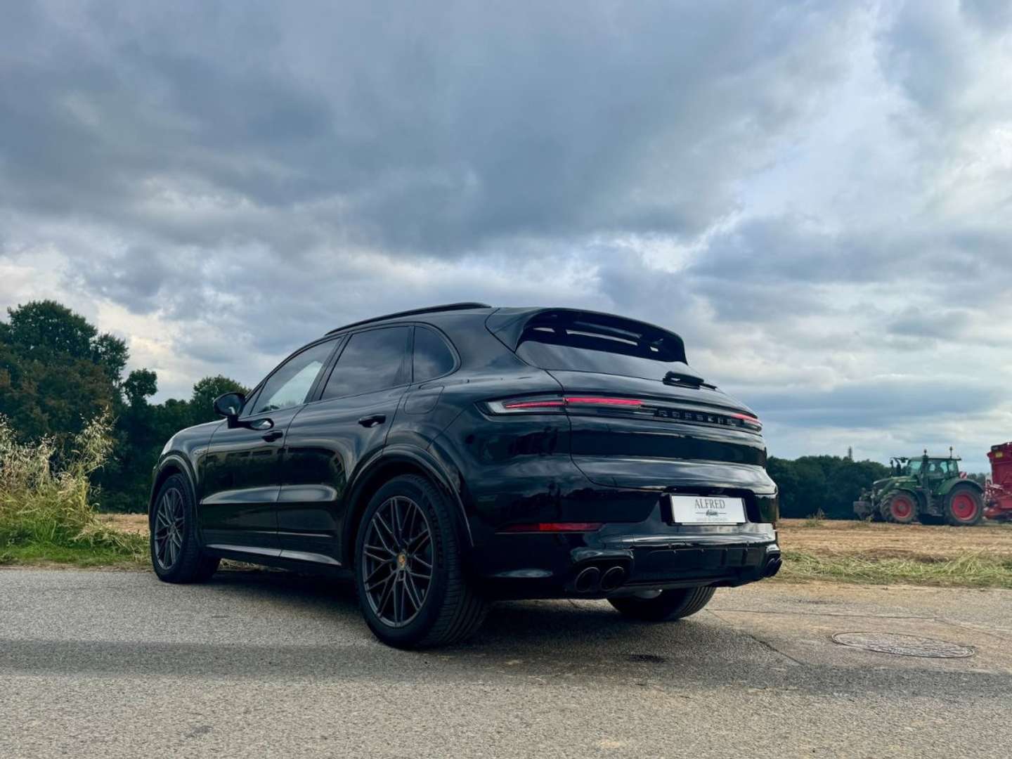 Porsche Cayenne 3.0 V6 470CH E-HYBRID - 2023 - Joinsteer - #5