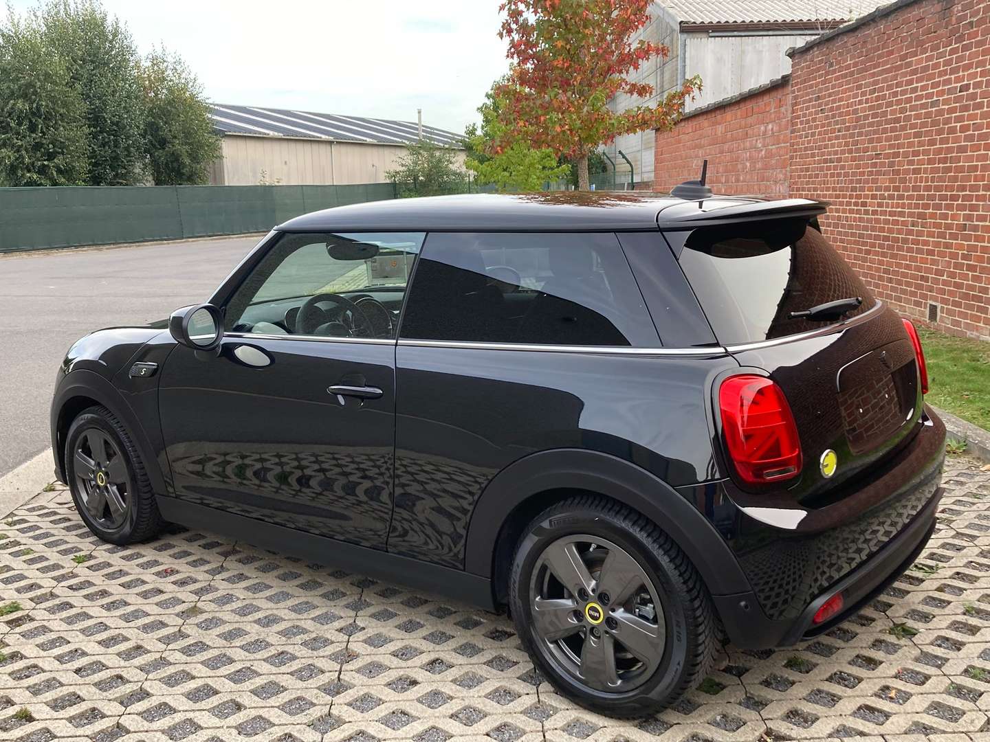 Mini Cooper SE Essential Trim - 2023 - Joinsteer - #3