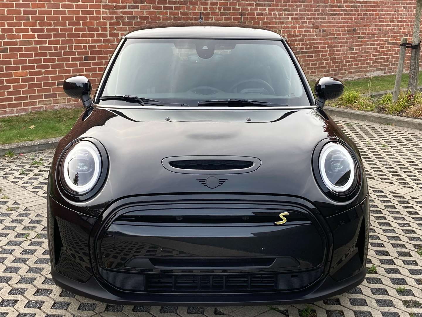 Mini Cooper SE Essential Trim - 2023 - Joinsteer - #4