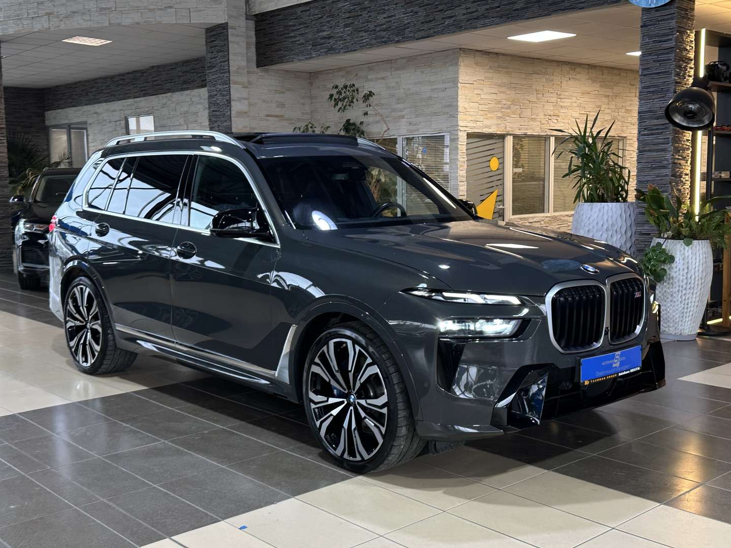 BMW X7 M60i - 2022 - Joinsteer - #1
