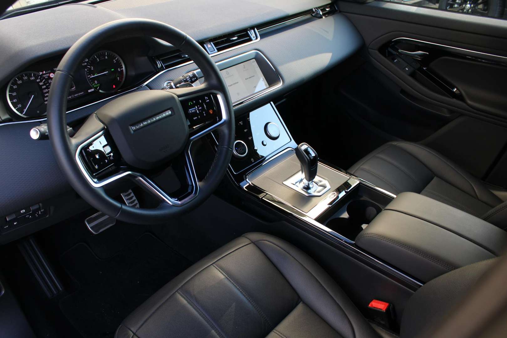 Land Rover Range Rover Evoque R-Dynamic P300e - 2023 - Joinsteer - #2