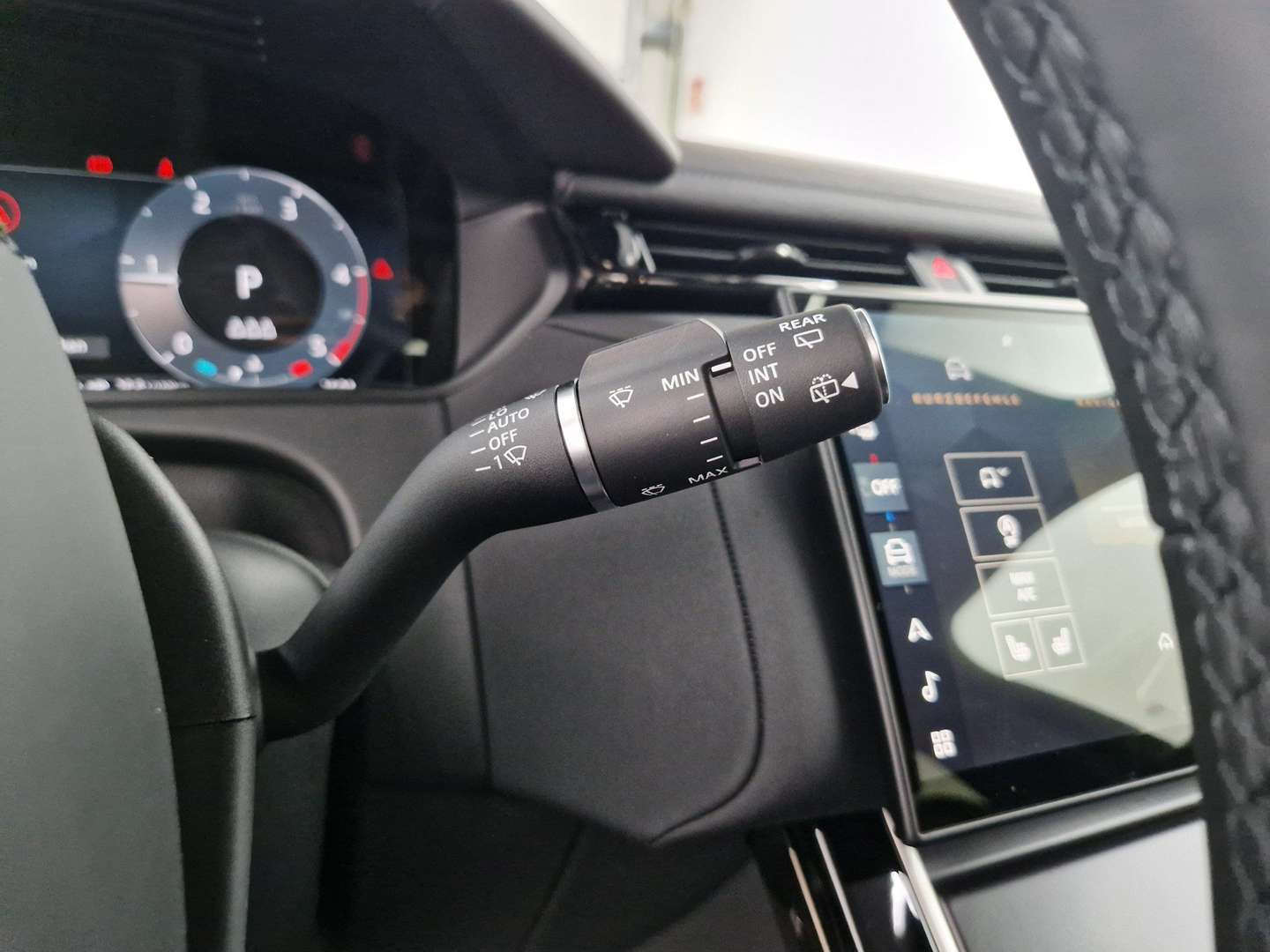 Land Rover Range Rover Velar Dynamic D200 - 2025 - Joinsteer - #34