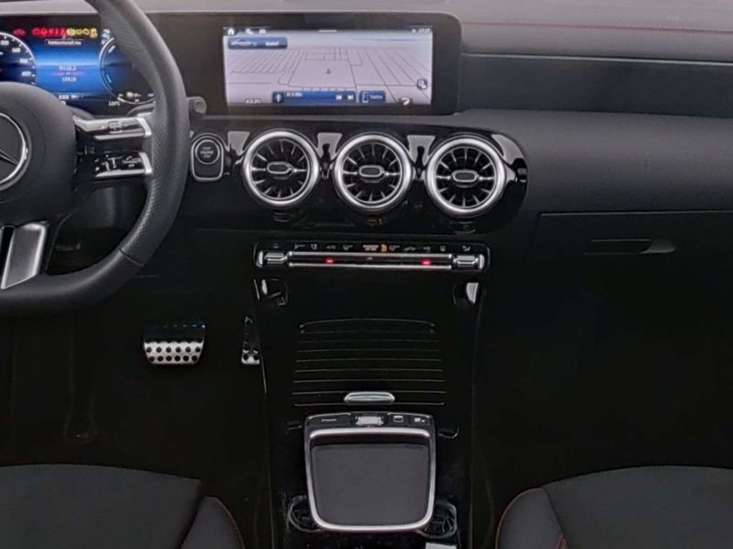 Mercedes CLA Edition AMG 250 E - 2025 - Joinsteer - #5