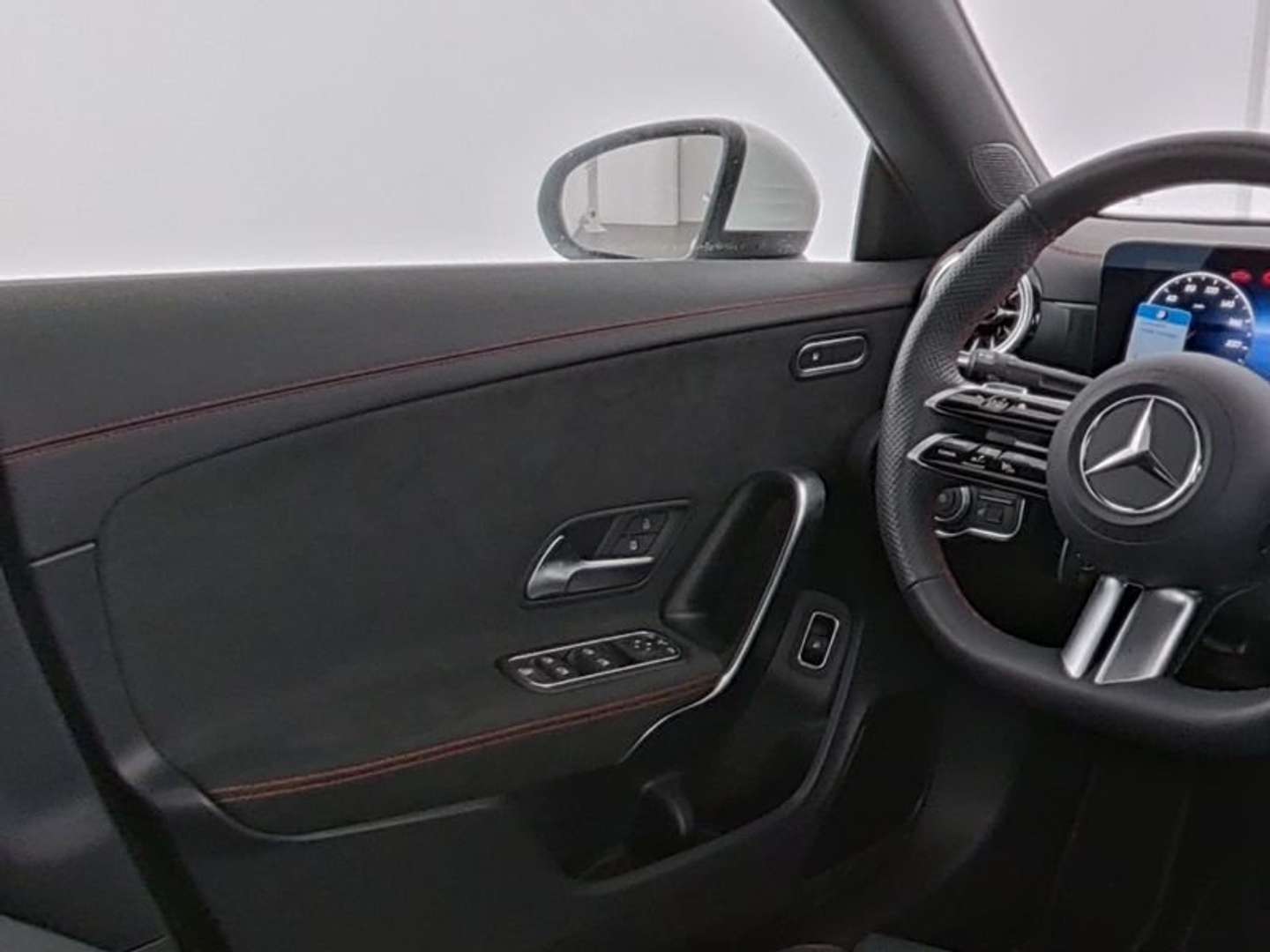 Mercedes CLA Edition AMG 250 E - 2025 - Joinsteer - #7