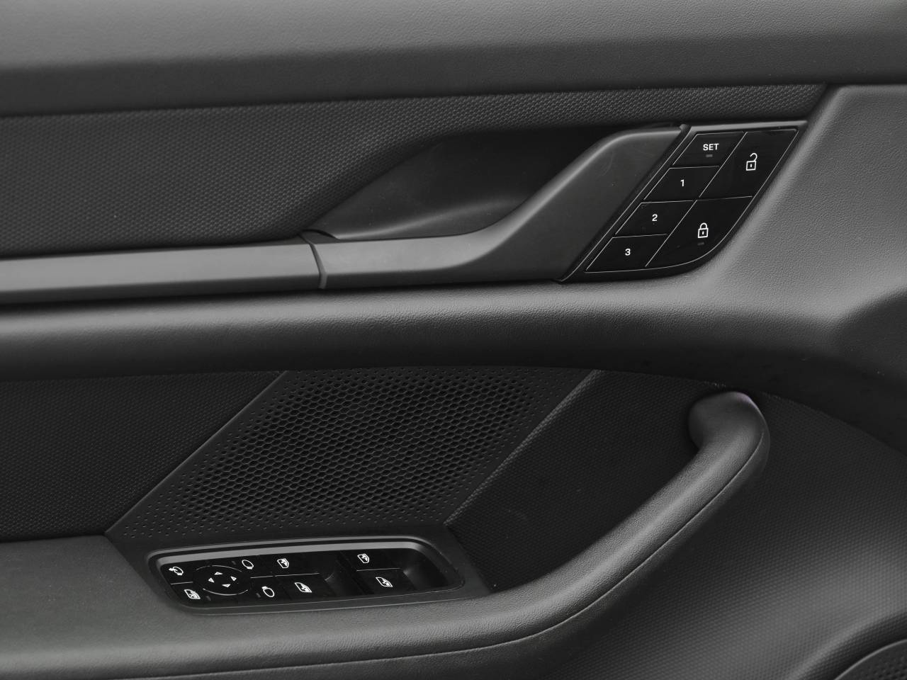 Porsche Taycan J1 4 Cross Turismo - 2021 - Joinsteer - #21