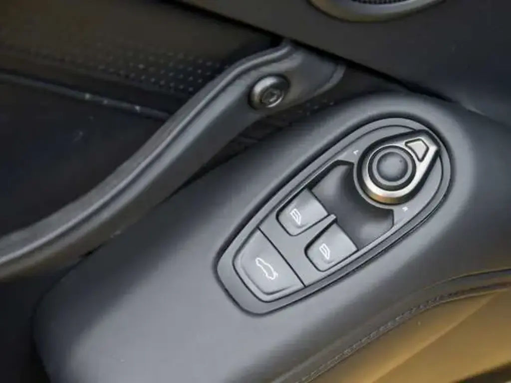 Aston Martin Vantage (2019-23) Vantage Coupe 4.0 - 2022 - Joinsteer - #26