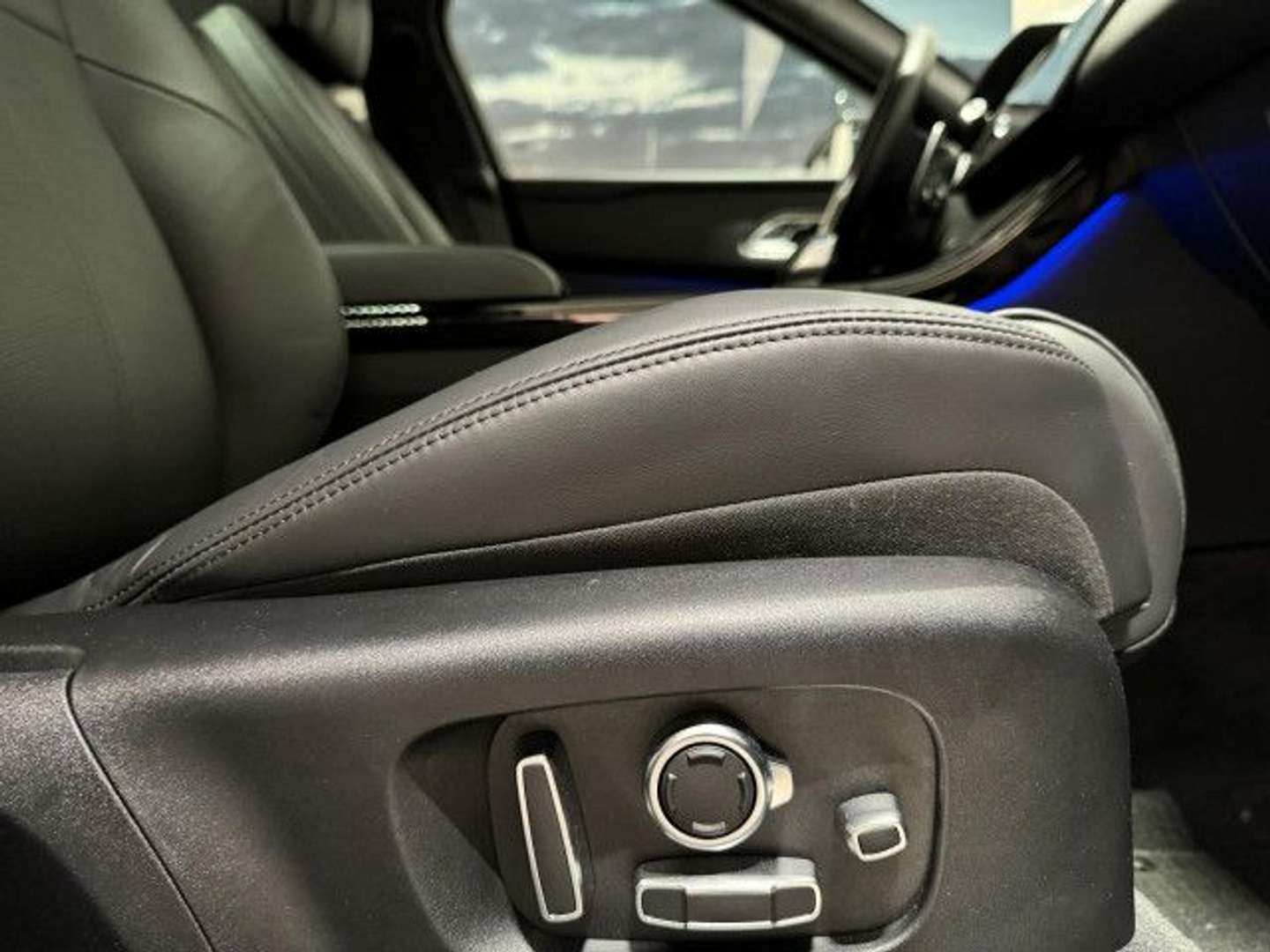 Land Rover Range Rover Velar Autobiography D300 - 2025 - Joinsteer - #12