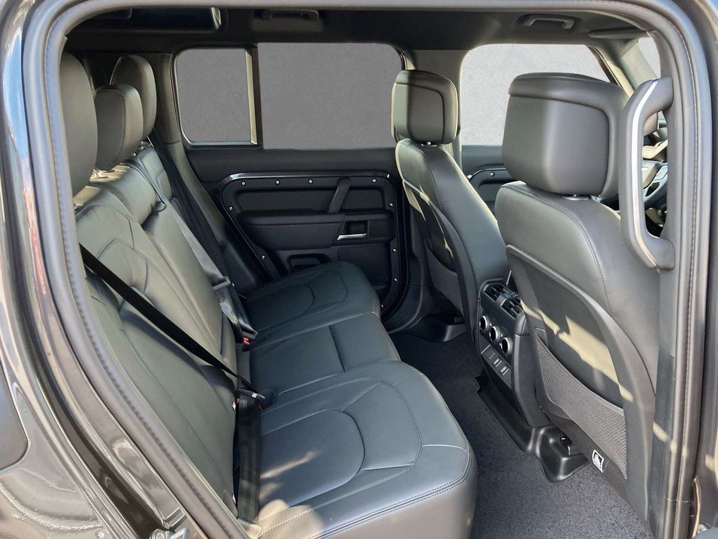 Land Rover Defender X-Dynamic D350 - 2025 - Joinsteer - #5