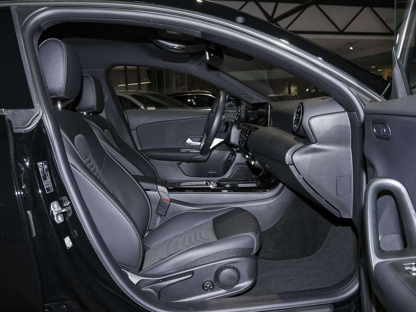 Mercedes CLA SB 180 - 2024 - Joinsteer - #5