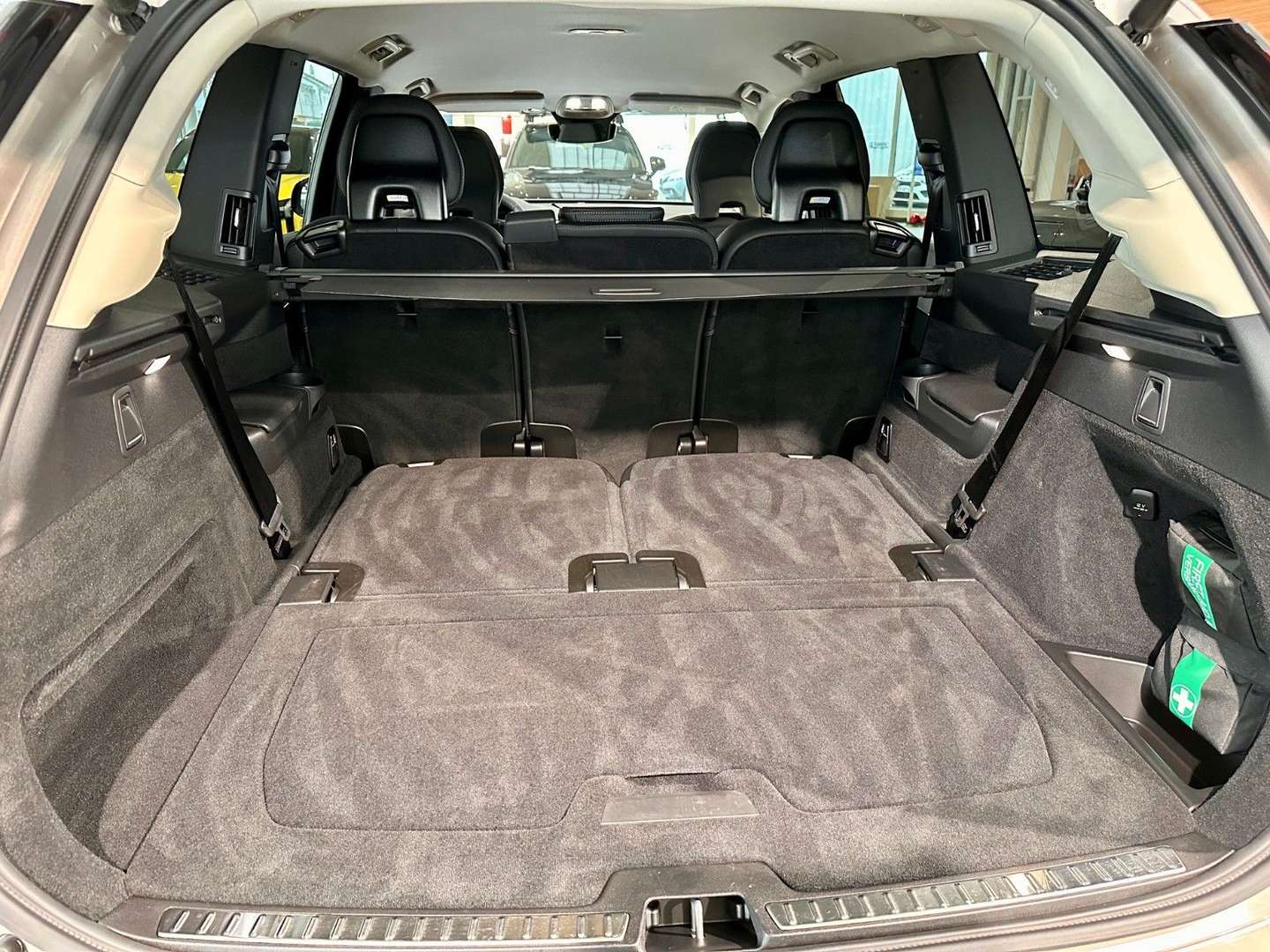 Volvo XC90 Plus T8 - 2025 - Joinsteer - #3