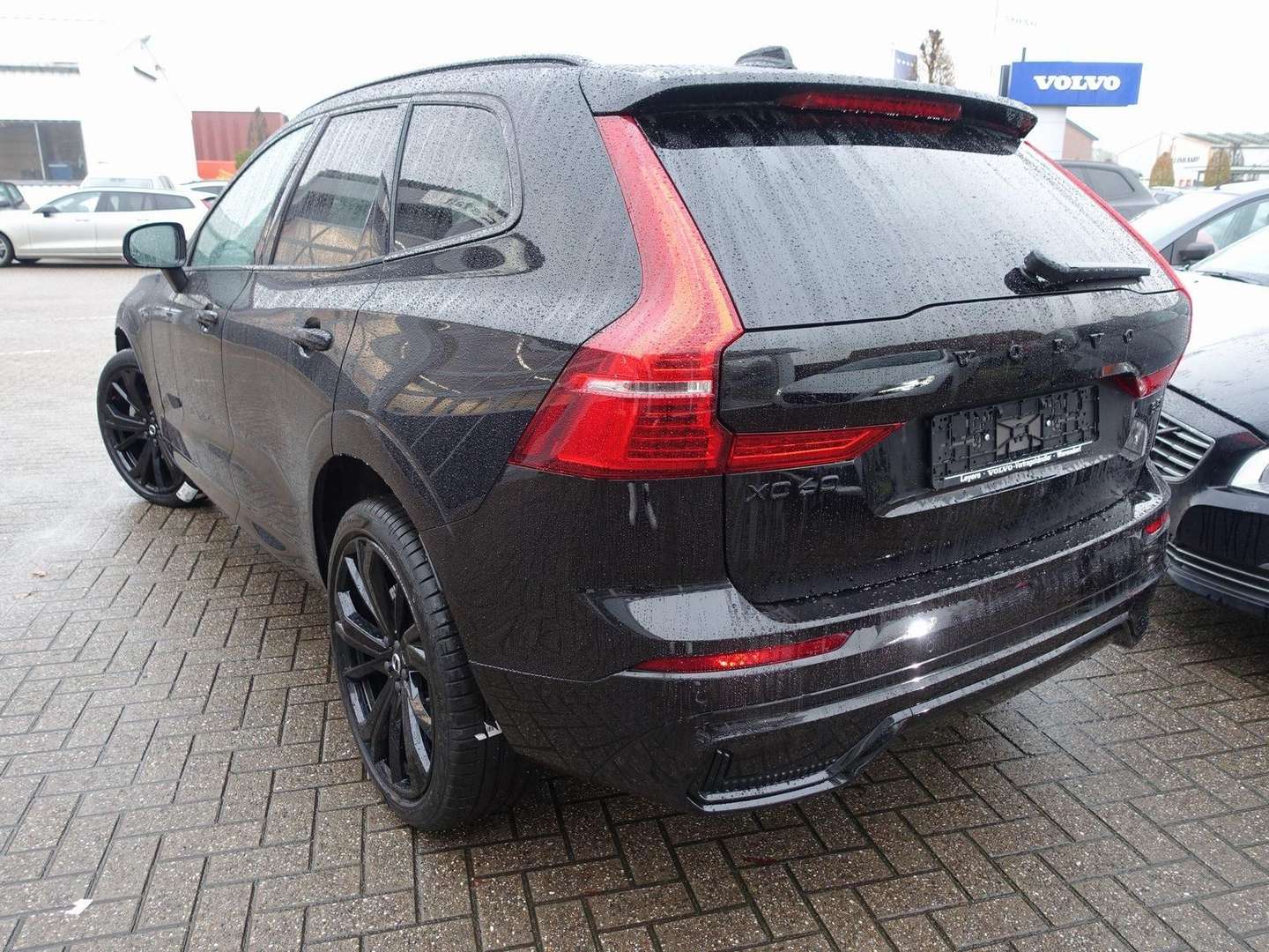 Volvo XC60 Black Edition B5 - 2025 - Joinsteer - #4