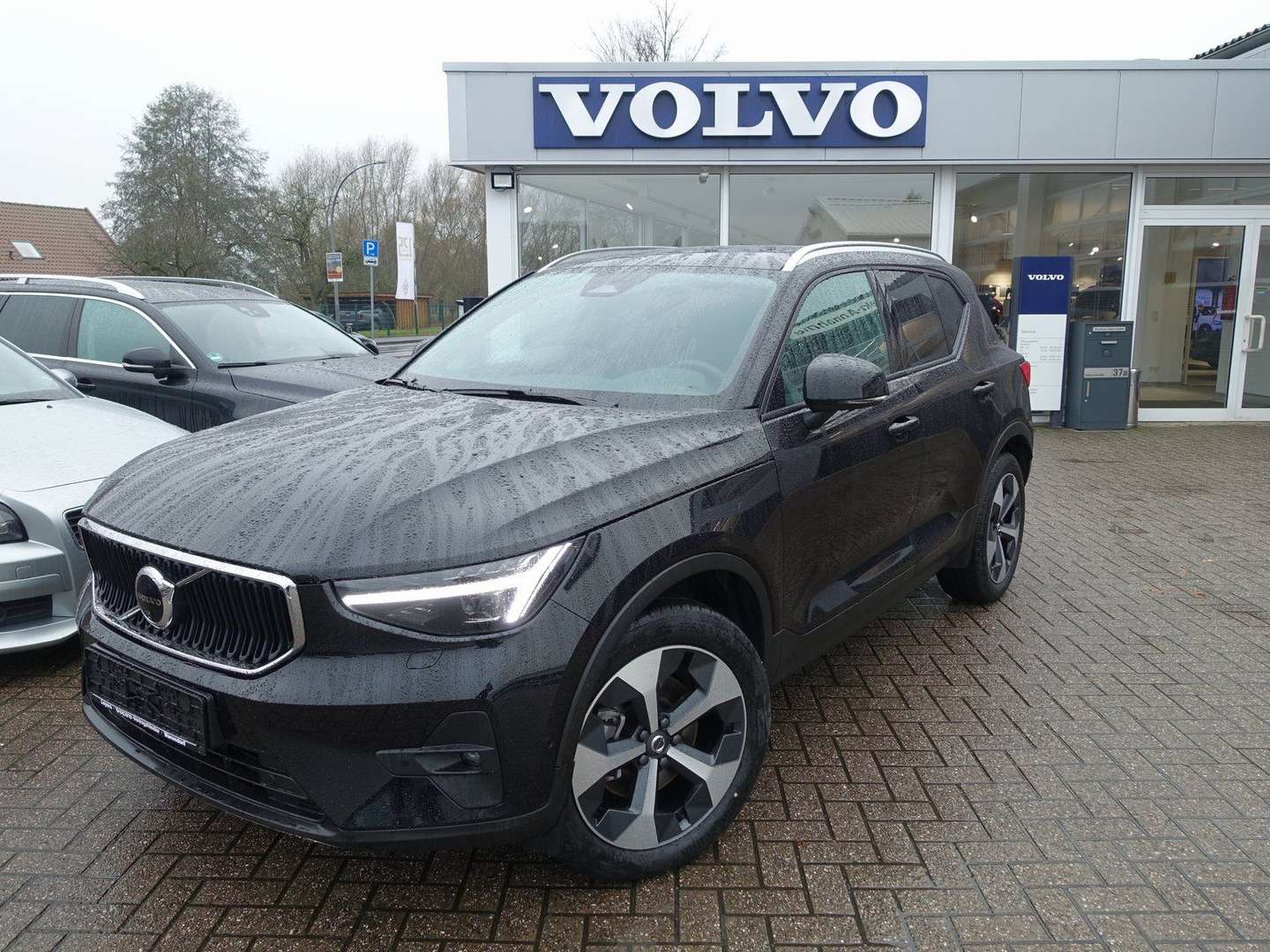 Volvo XC40 Core B3 Mild-Hybrid - 2025 - Joinsteer - #1