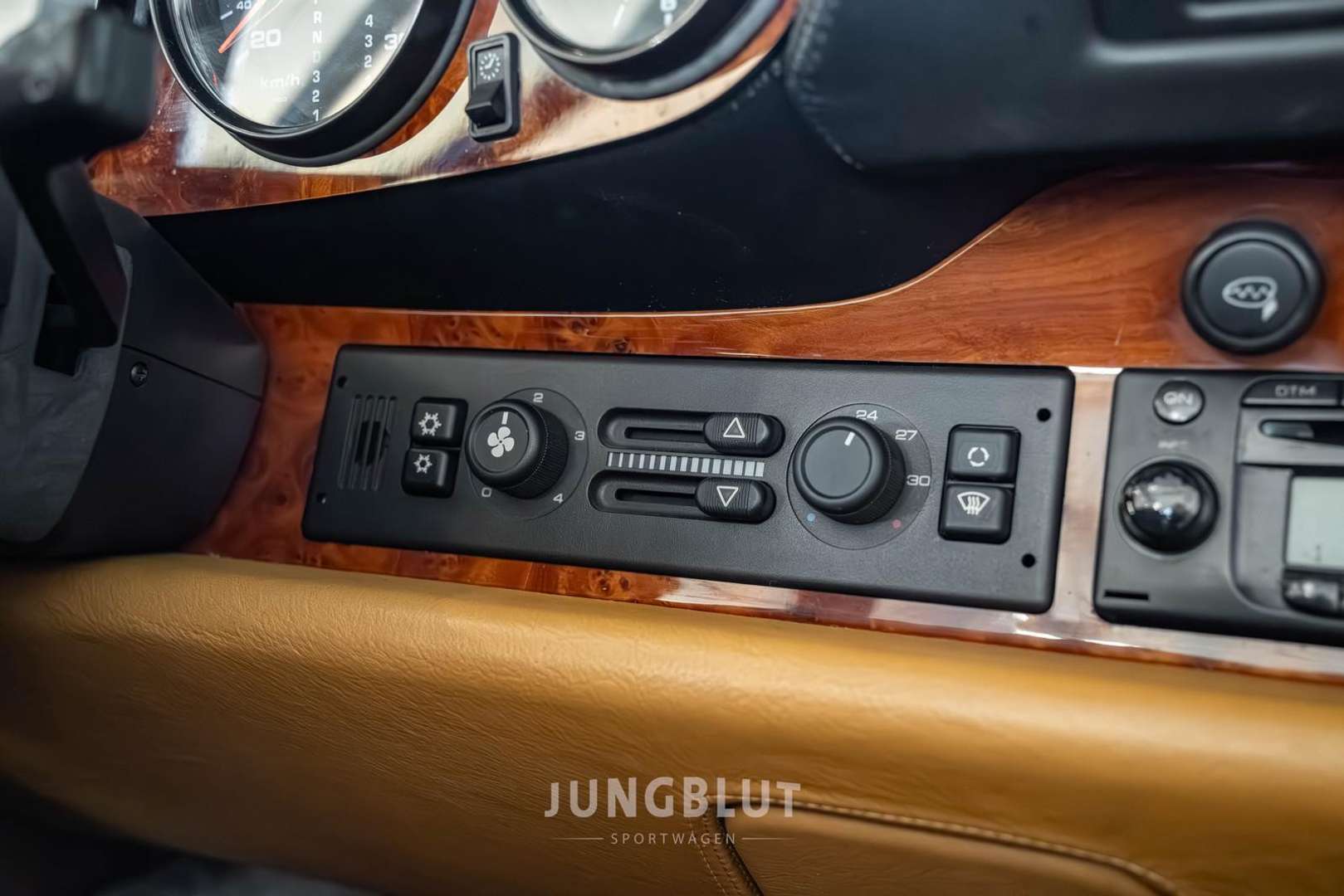 Porsche Cabriolet Carrera - 1994 - Joinsteer - #33