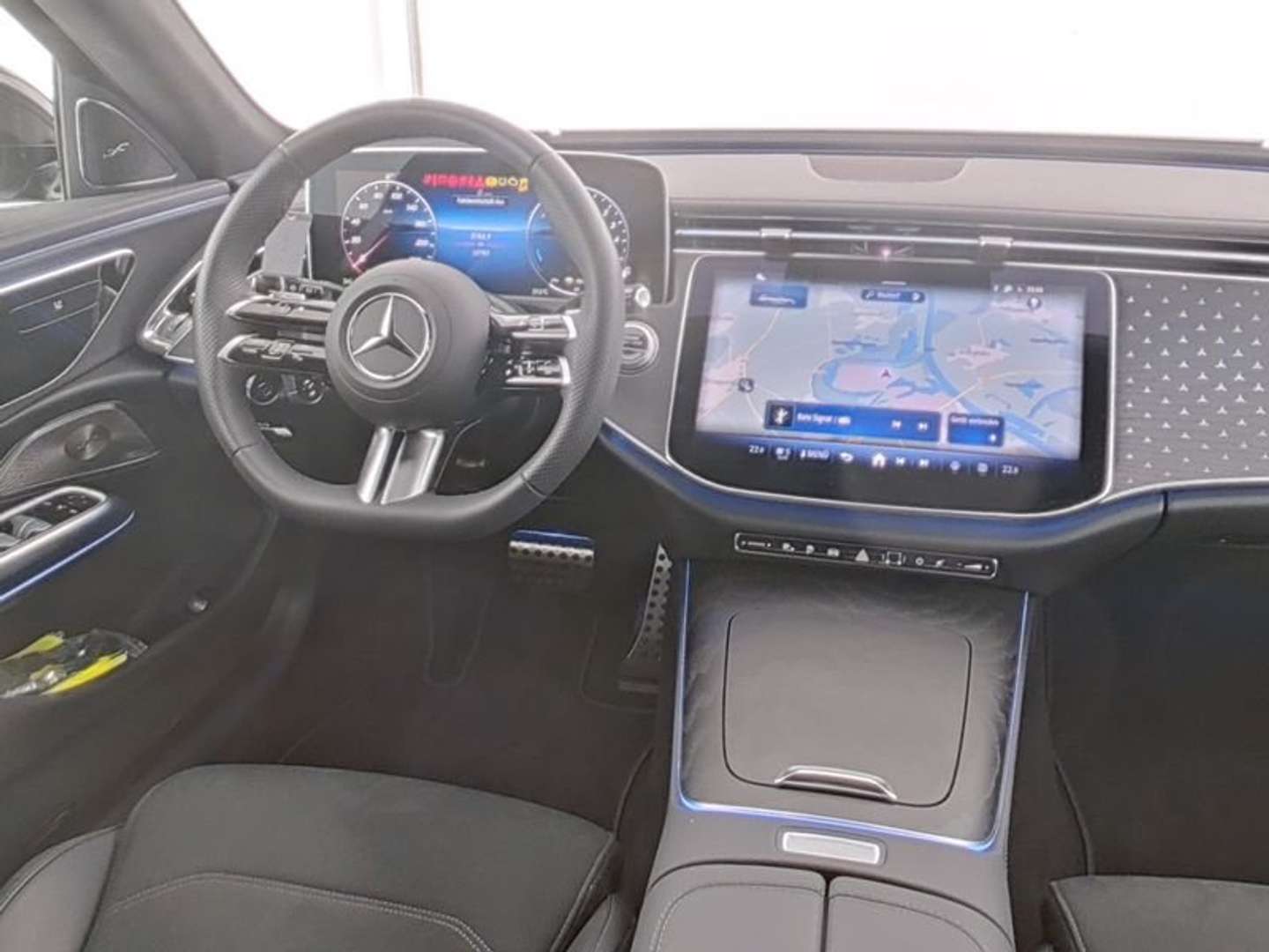 Mercedes Classe E AMG Night E 300 De - 2025 - Joinsteer - #5