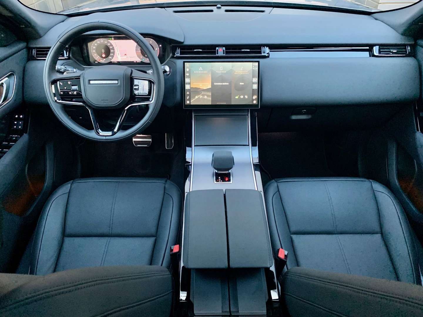 Land Rover Range Rover Velar R-Dynamic SE 2.0D - 2023 - Joinsteer - #4