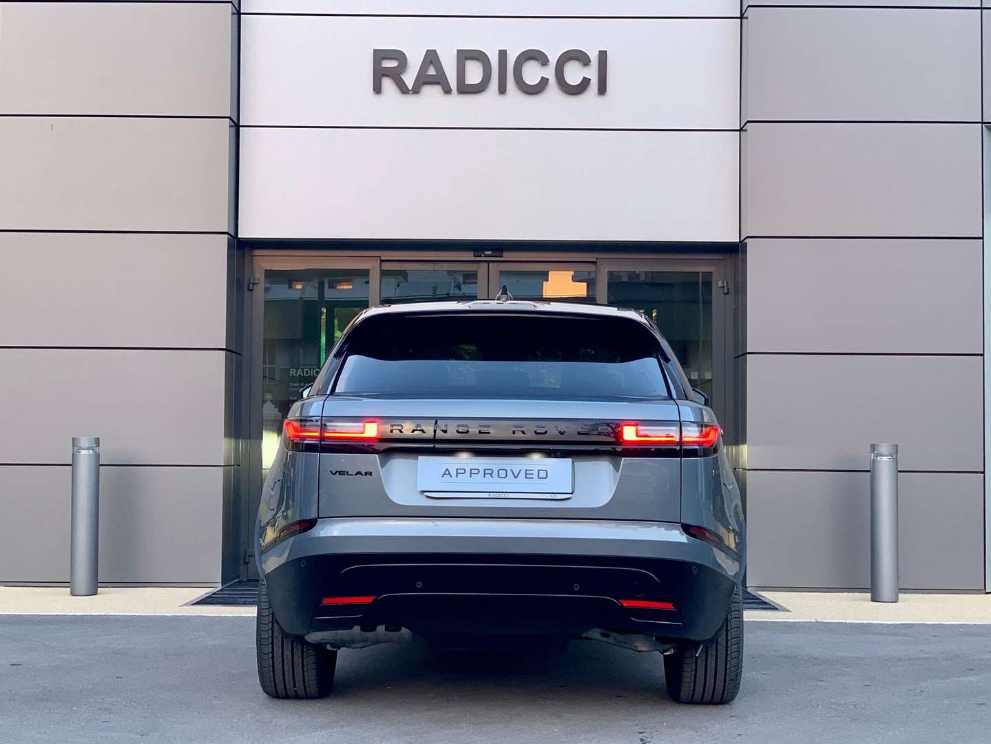 Land Rover Range Rover Velar R-Dynamic SE 2.0D - 2023 - Joinsteer - #6