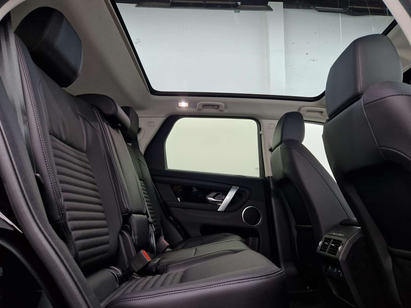Land Rover Discovery Sport S D165 - 2025 - Joinsteer - #12