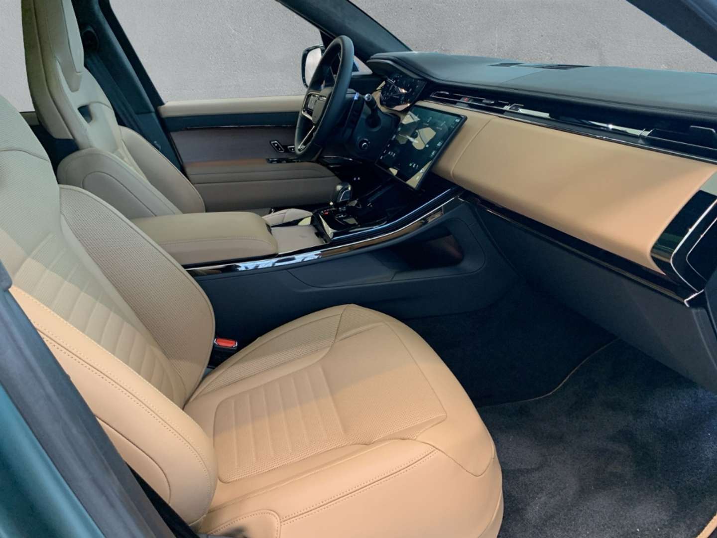 Land Rover Range Rover Sport SV P635 - 2025 - Joinsteer - #3