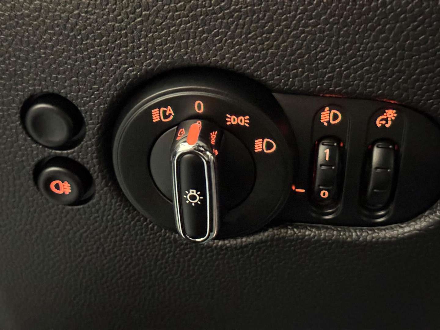 Mini Mini Essential Cooper S - 2023 - Joinsteer - #17